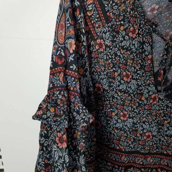 American Eagle Womens‎ Flowy Black Ruffle Sleeve Tassel Peasant Blouse Top Small - Picture 7 of 13
